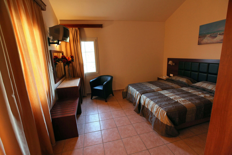 Bedroom 3, Belvedere Aeolis Hotel, North Aegean