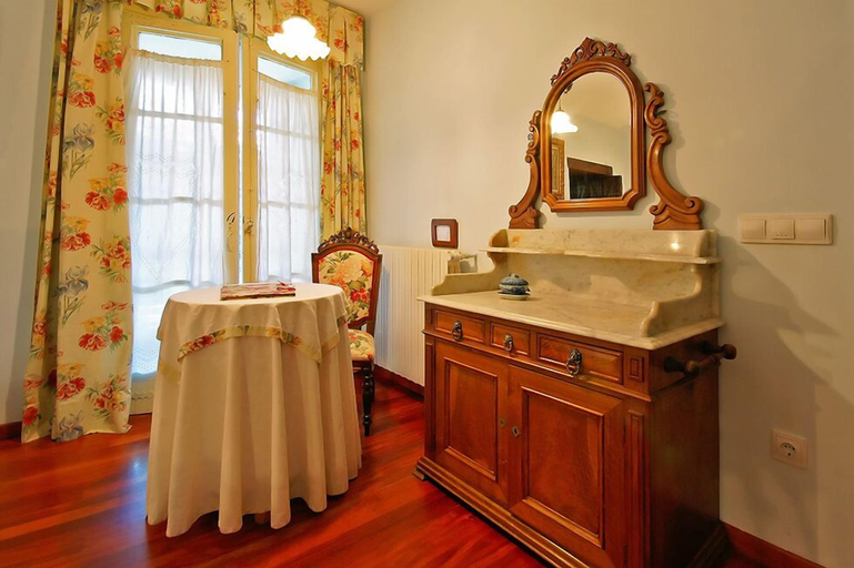 Bathroom 3, Casa Grande de Trives, Ourense