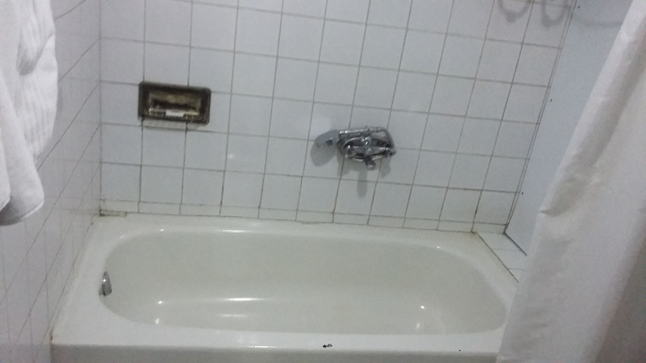 Bathroom 3, Semein Hotel, Addis Abeba