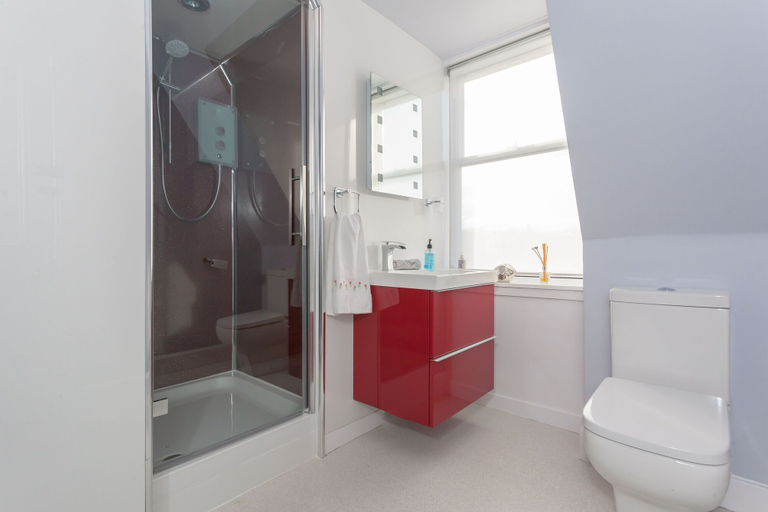 Bathroom 4, Kingsley Edinburgh, Edinburgh
