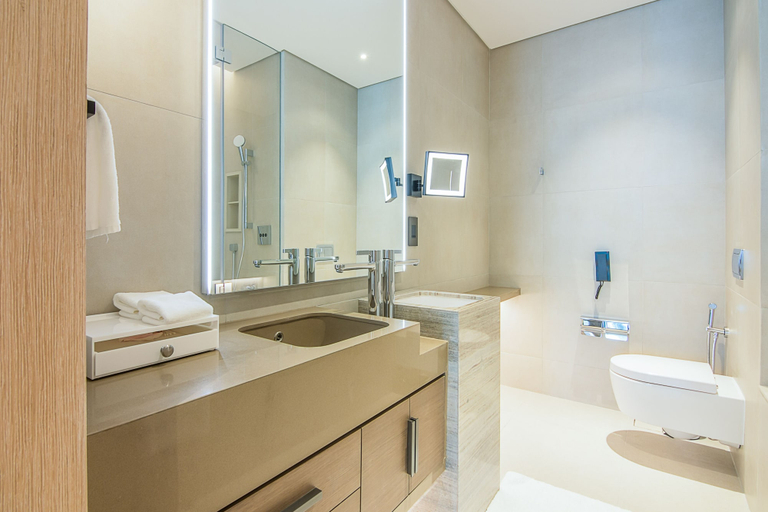 Bathroom 5, Address Jbr Luxury 2 Br 55th Floor Full Sea, Dubai