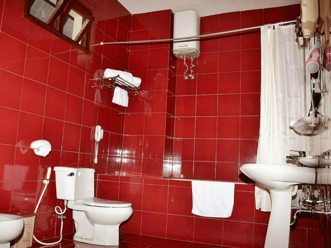 Bathroom, My Tra Riverside Hotel, Sơn Tịnh