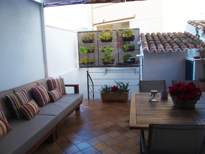 Food & Drinks, Sa Caseta, Baleares