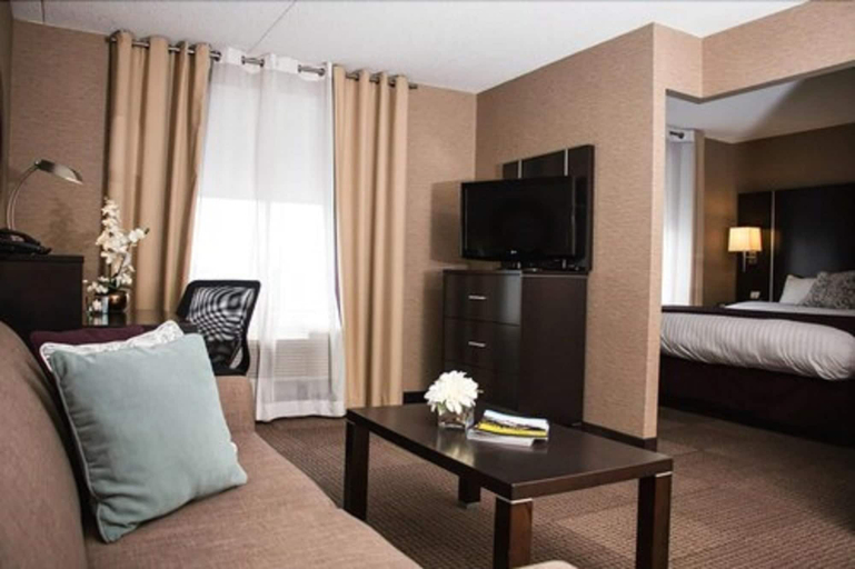 Bedroom 3, Quattro Hotel & Conf. Centre, an Ascend Collection Hotel, Algoma