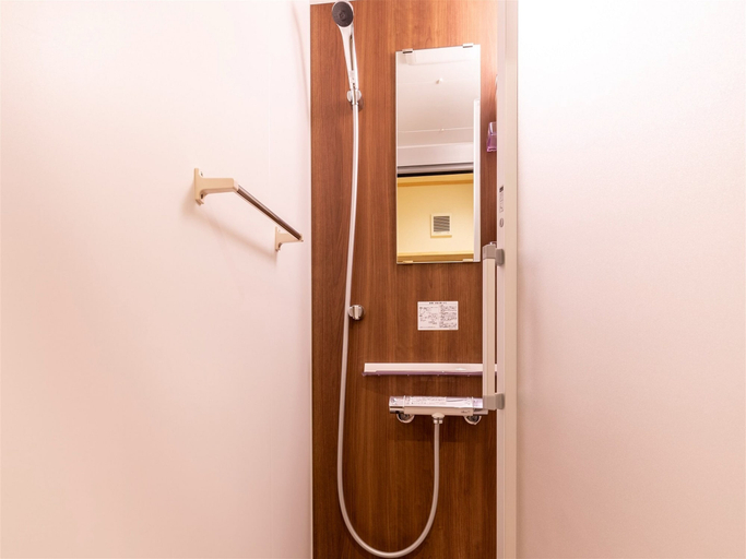 Bathroom 4, Yadoya Iroha, Taitō
