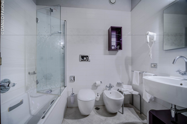 Bedroom 4, Arli Hotel Business and Wellness, Bergamo