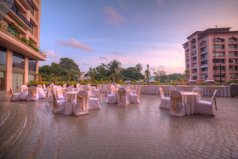 Food & Drinks 5, Goldfinch Hotel Mangalore, Dakshina Kannada
