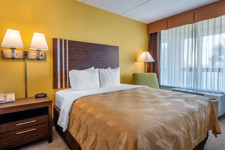 Bedroom 3, Quality Inn & Suites Palatka Riverfront, Putnam