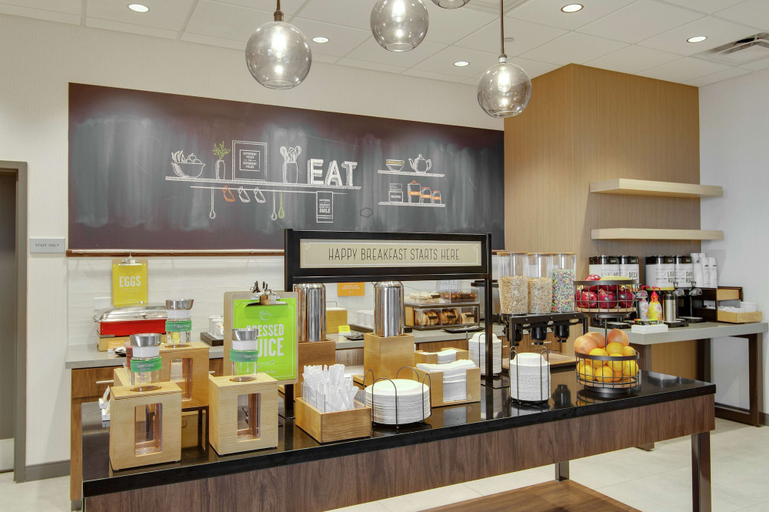 Food & Drinks 5, Hampton Inn & Suites Nashville North Skyline, Davidson