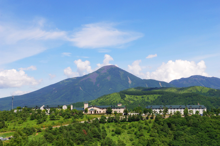 Skypark Hotel In Kurumayama, Chino