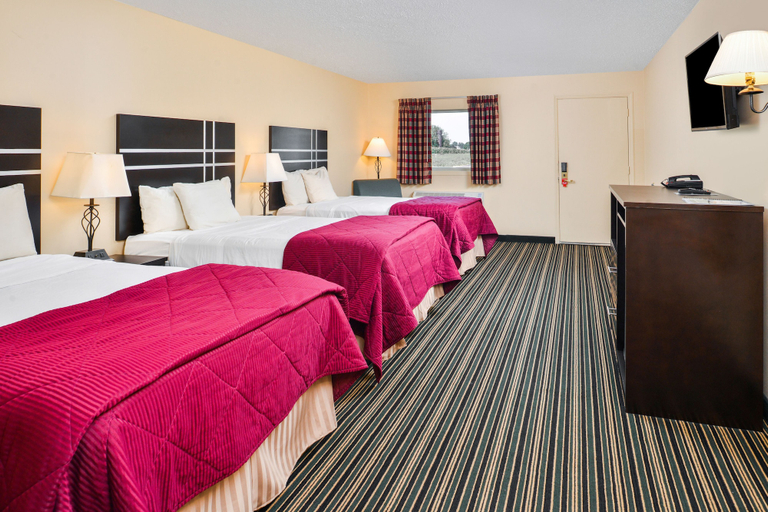 Bedroom 3, Soudersburg Motel, Lancaster