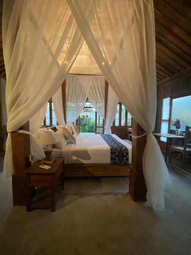 Bedroom 12
