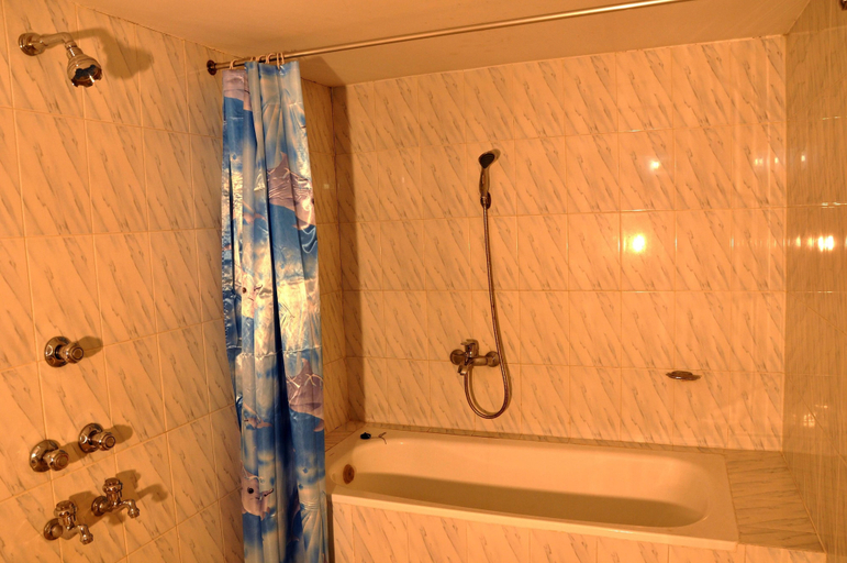 Bathroom 4, Grand Prince Hotel, Dhaka