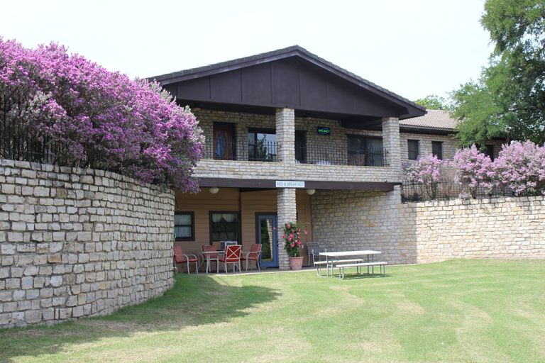 Exterior & Views, Live Oak B&B, Somervell
