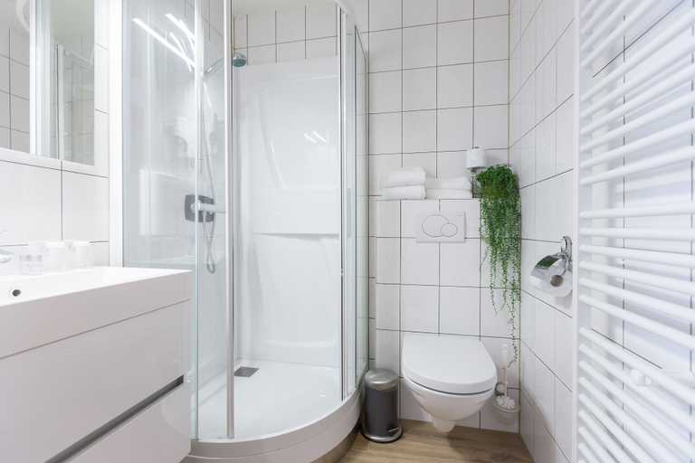 Bathroom 4, Stadshotel Heerlen, Heerlen