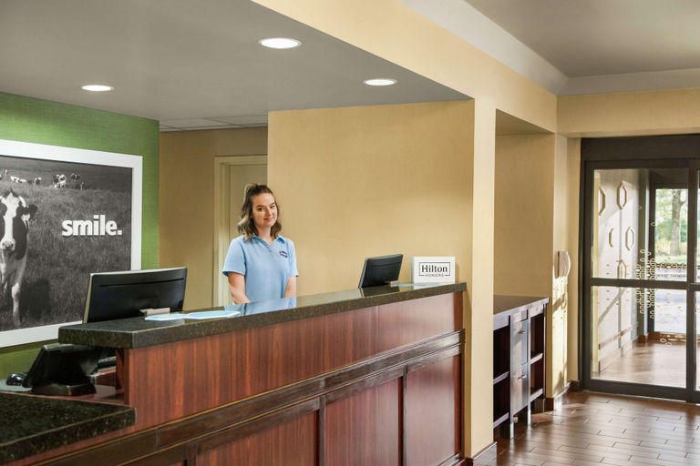 Others 5, Hampton Inn Portland-Airport, Multnomah