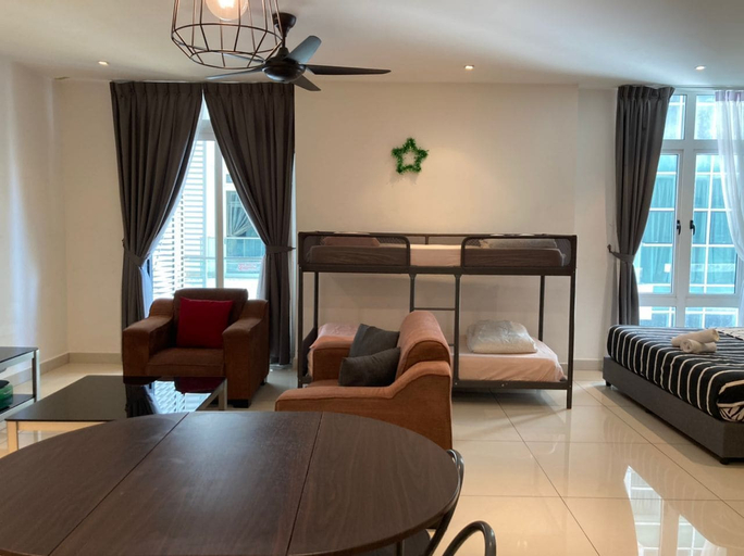 Bedroom 2, JB City Shopping Mall Apartment, Johor Bahru