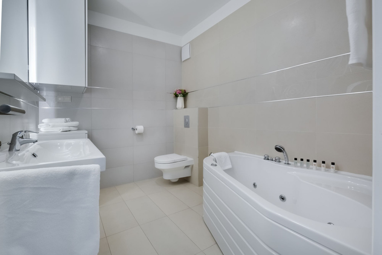 Bathroom 5, BB Residence, Split