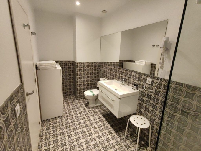 Bathroom 4, Hotel San Lorenzo Boutique, Valencia