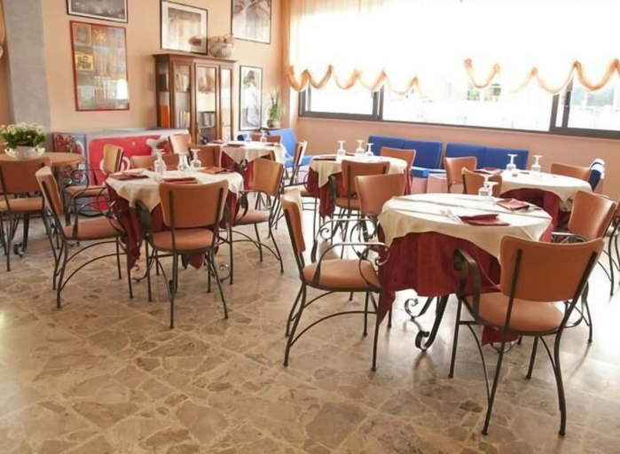 Food & Drinks 5, Hotel Jasmine, Rimini