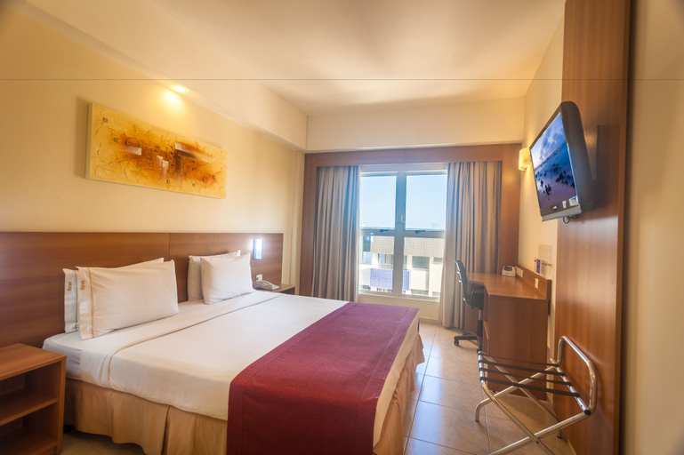 Bedroom 27