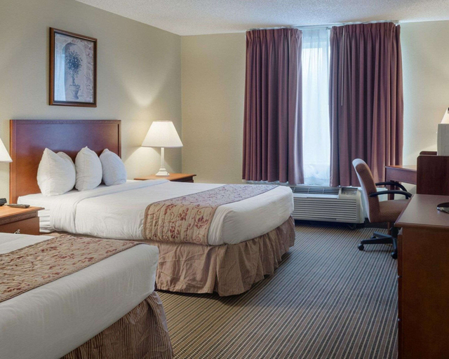 Bedroom 4, Rodeway Inn, Washington