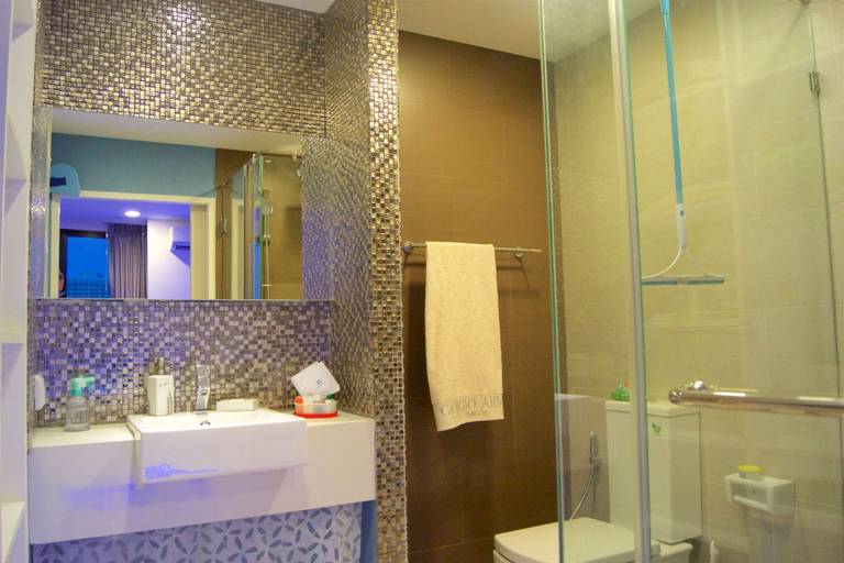 Bathroom 4, Acqua, Pattaya
