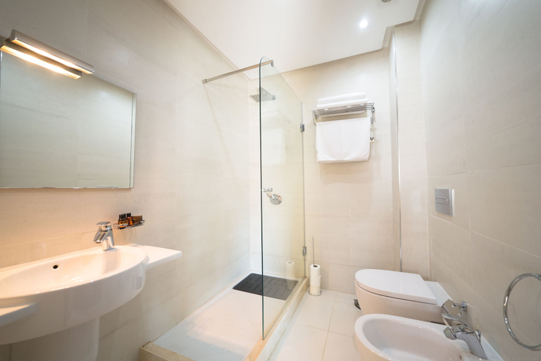 Bathroom 4, Mnar Castle Apartments, Fahs Anjra