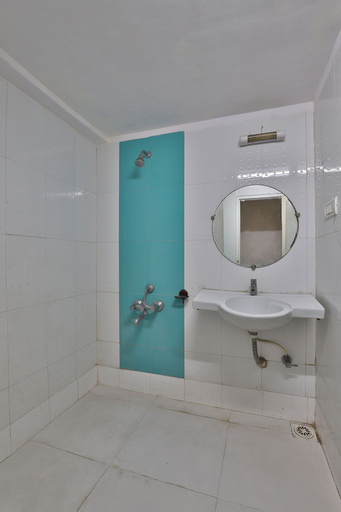 Bedroom 4, Utkarsh Hotel, Dadra and Nagar Haveli