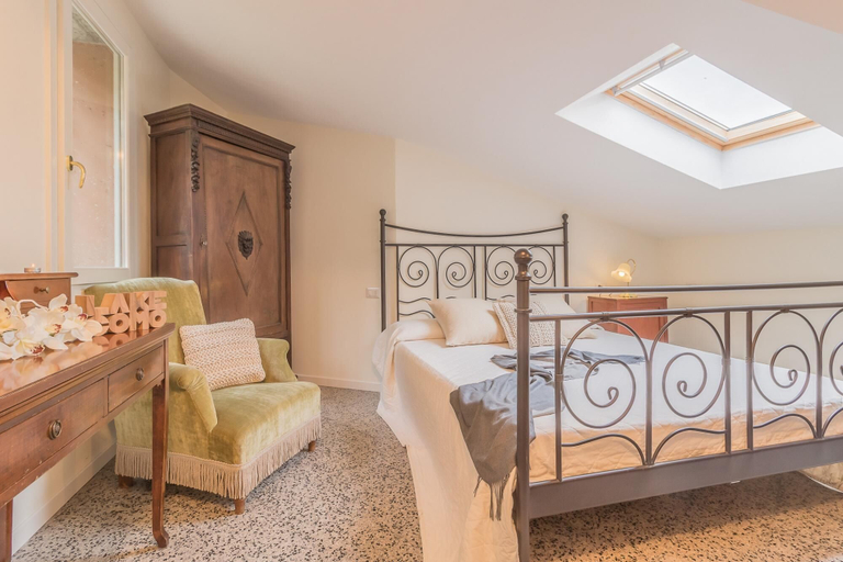 Bedroom 4, Varenna Garden in Varenna, Lecco