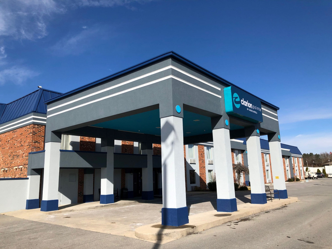 Exterior & Views 2, Clarion Pointe Beckley, Raleigh