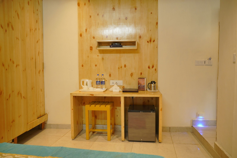 Others 5, Hotel Gandhi's Paradise, Kangra