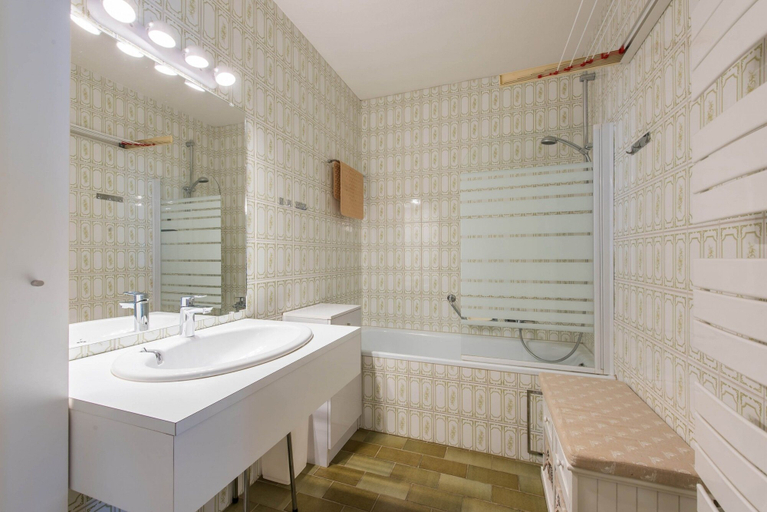 Bathroom, Ter Panne 303, West-Vlaanderen