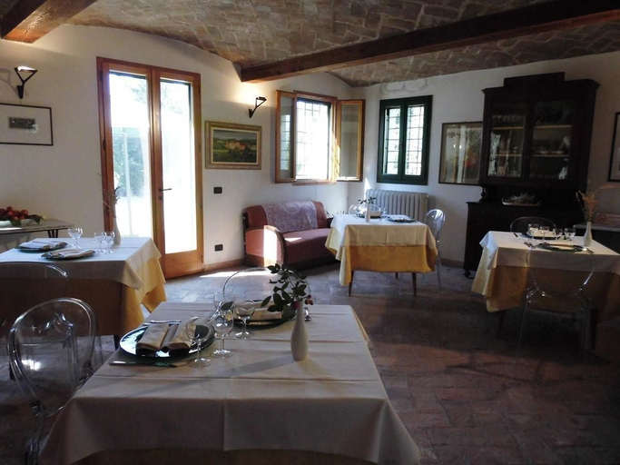 Food & Drinks 5, Agriturismo Arcadia, Bologna