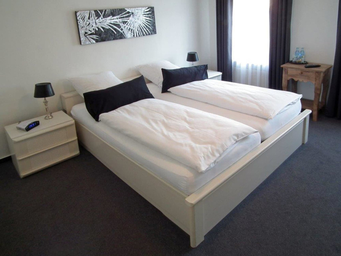 Bedroom 3, Hotel Stadt Coblenz, Rhein-Lahn-Kreis