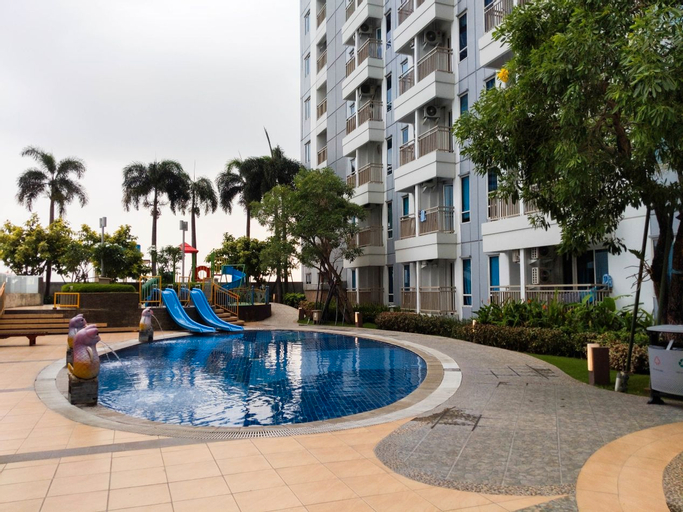 Sport & Beauty 3, Modern and Cozy Stay Studio Apartment at Tanglin Supermall Mansion By Travelio, Surabaya
