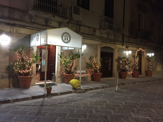 Exterior & Views 2, Hotel Archimede Ortigia, Syracuse