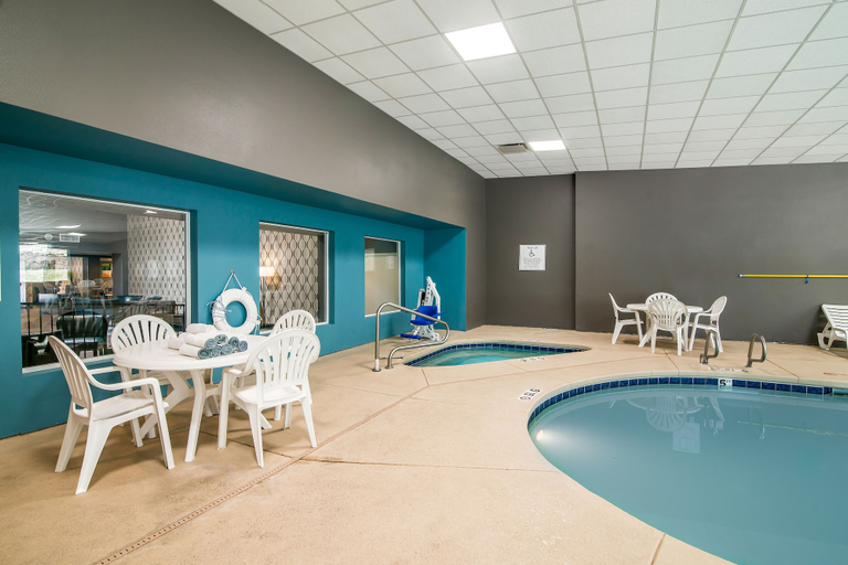 Sport & Beauty, Elevate Hotel at Sierra Blanca, Lincoln