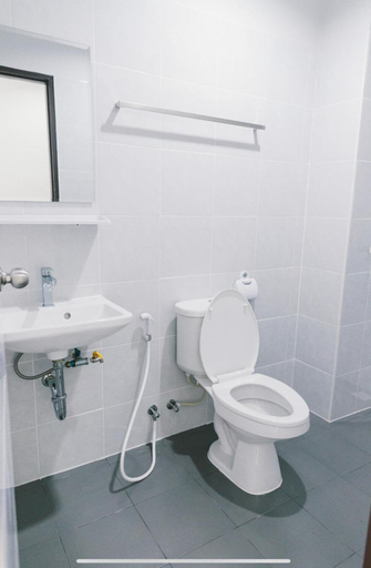 Bathroom 3, AFP Residence, Khan Na Yao