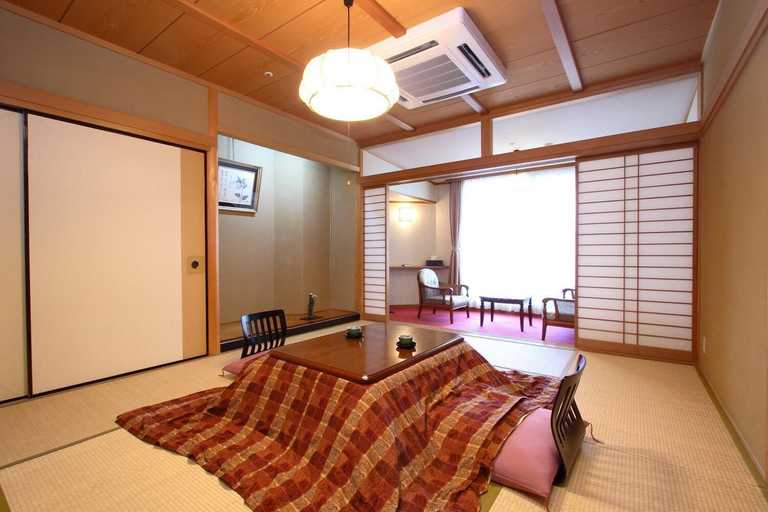 Bedroom 2, Kamimokuonsen Tatsumikan, Minakami