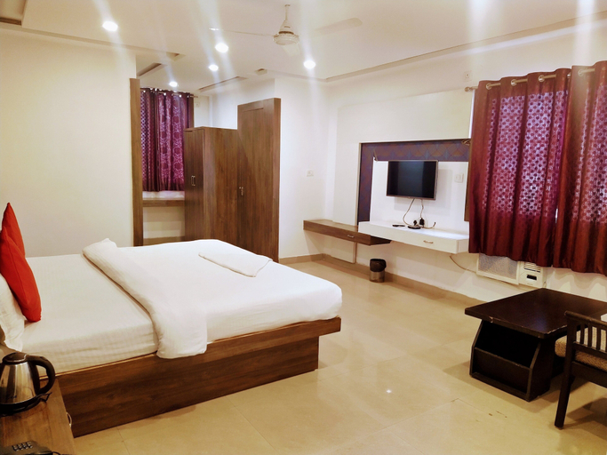 Bedroom 3, Hotel Abhinav Royal, Bhopal