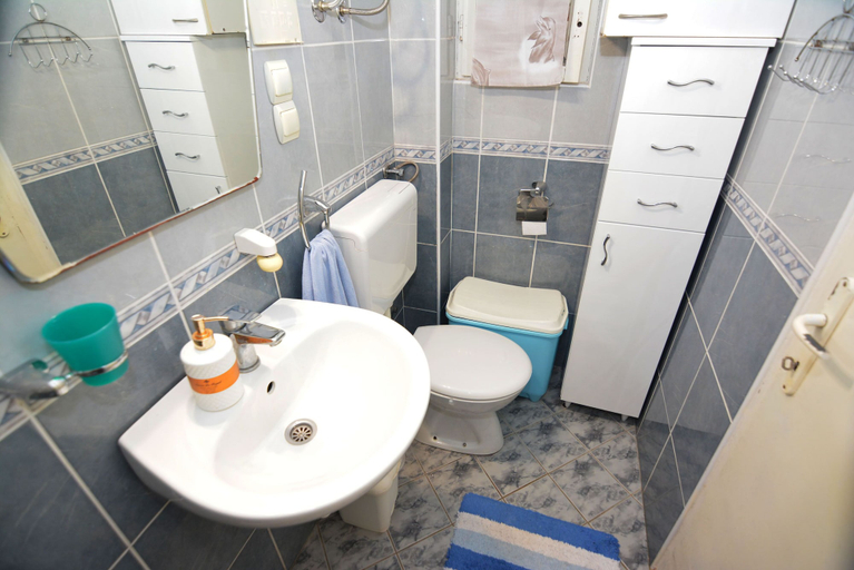 Bathroom 3, Apartments Igalo, Konavle