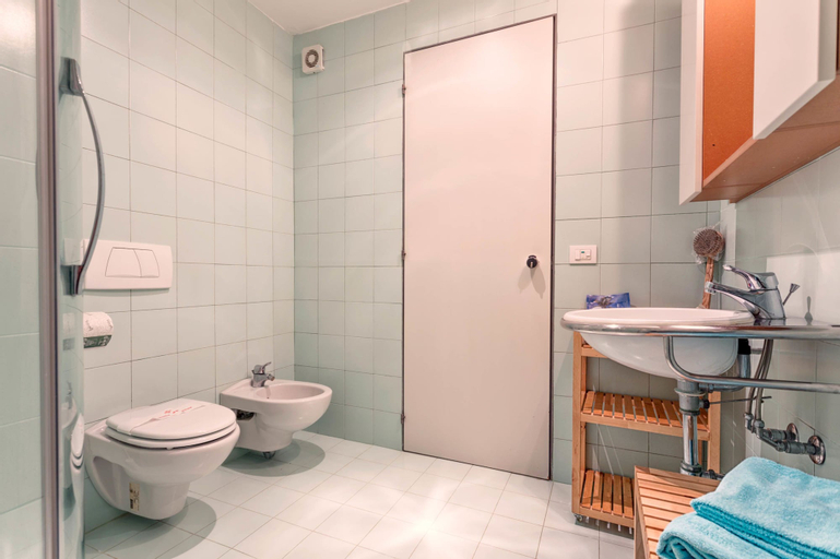 Bedroom 5, Casale del Mare, Livorno