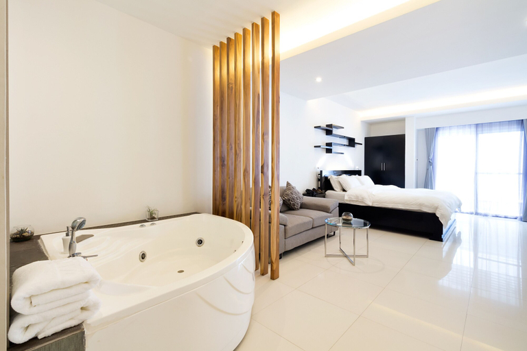 Bathroom 5, Winds Boutique Hotel, Mabalacat