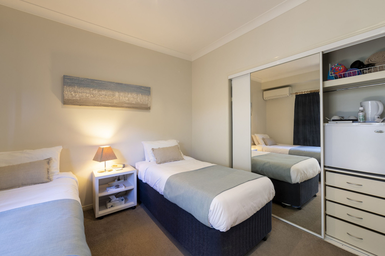 Bedroom 2, Beach House Bed & Breakfast, Clontarf