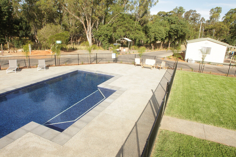 Sport & Beauty 5, Riverside Cabin Park, Shepparton