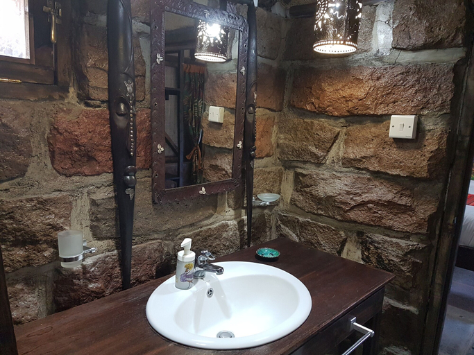 Bathroom 3, Swara Acacia Lodge, Mavoko