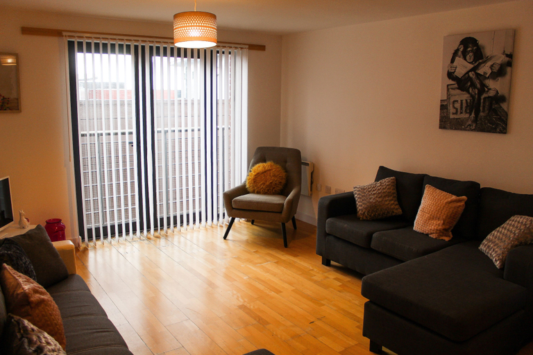 Others 5, Apartment 67, Sefton
