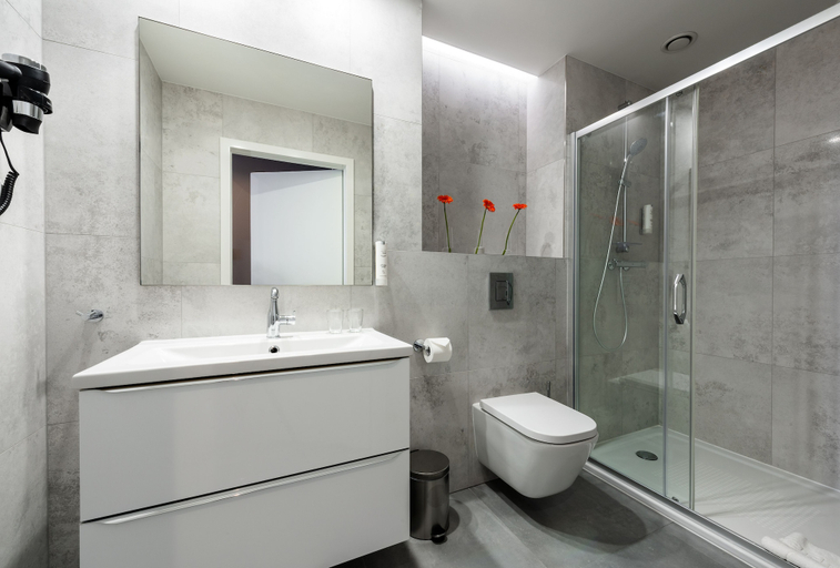 Bathroom 4, Korona Hotel Wroclaw Market Square, Środa Śląska