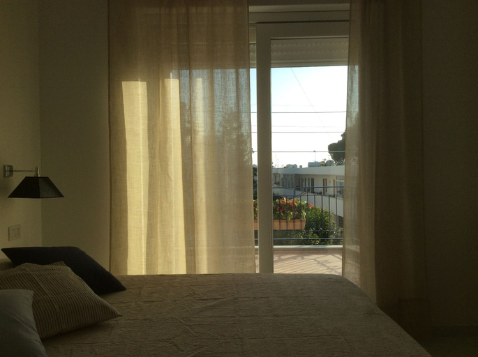 Bedroom 4, Hotel Victoria Place, Napoli